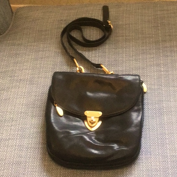 Black leather handbag, double sections. Gold colored hatdware - Picture 1 of 5